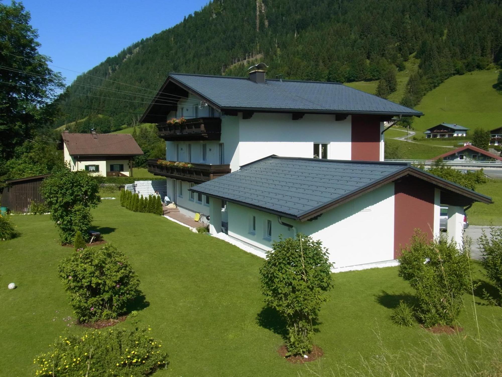 Gaestehaus Walpurga Rußbach am Paß Gschütt Exteriör bild